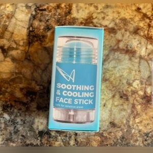LaSplash Cosmetics Soothing & Cooling Face Stick BNIB 1.3oz